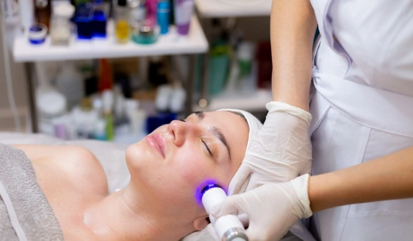 Whitening Facials and DeTan Therapy in dehradun